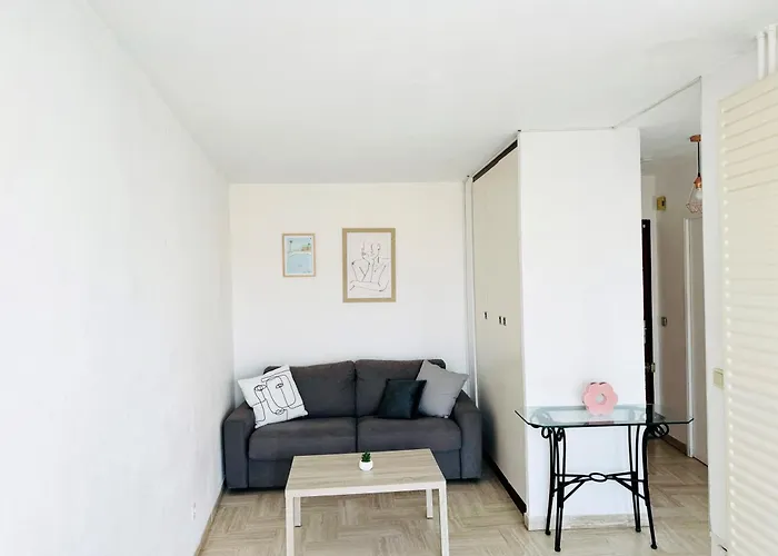 Cannes Marina Jean Bart Apartment